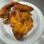 Best Fried Chicken Wings (4) in New Castle, DE